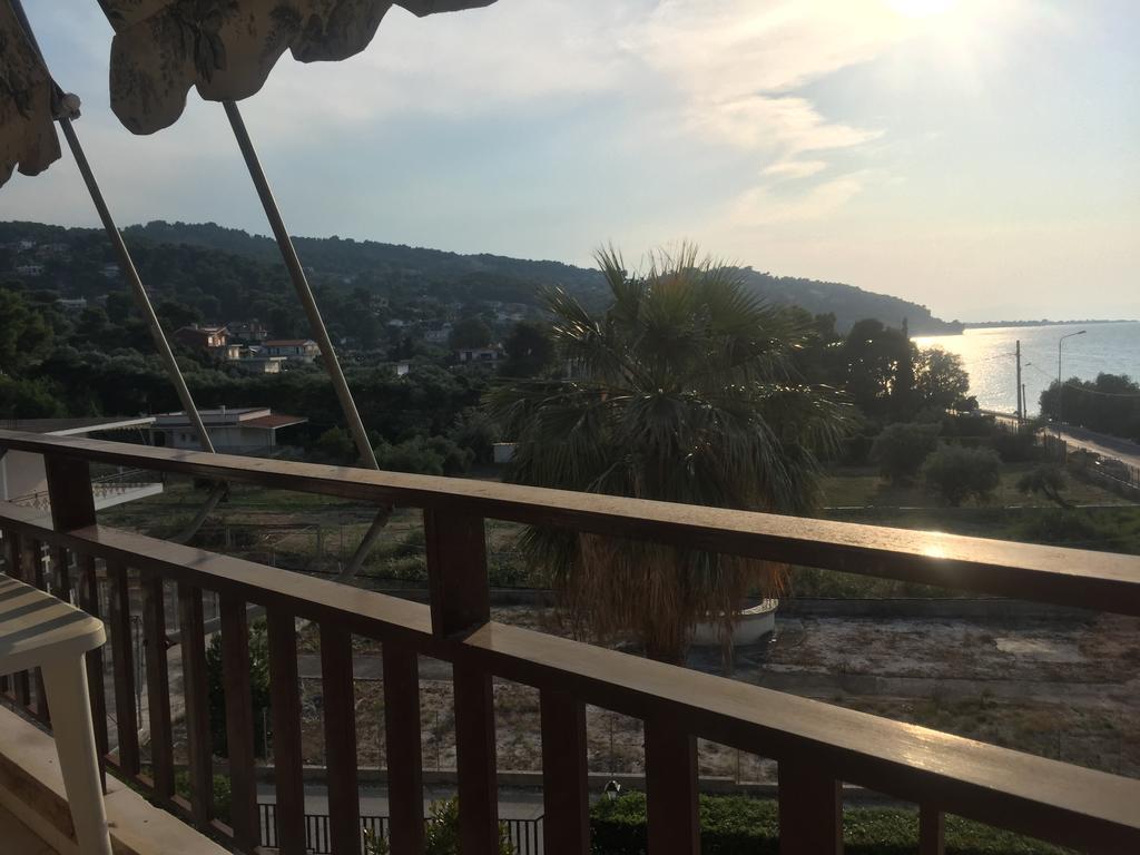 Vlastos Apartment Kálamosz Kültér fotó